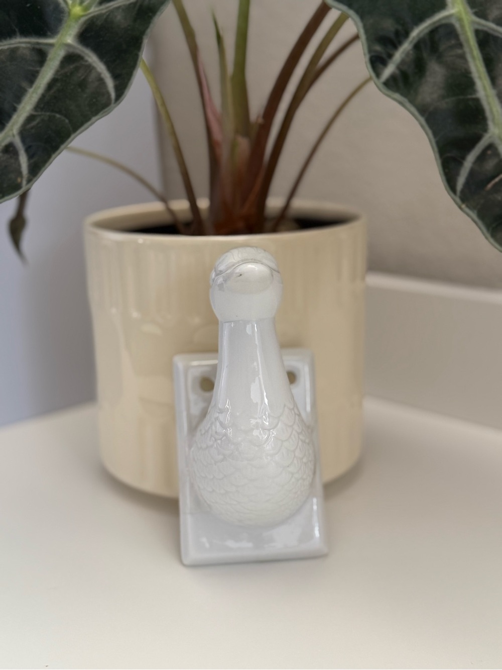 Vintage White Ceramic Duck Goose Wall Hook or Decor - Picture 4 of 5